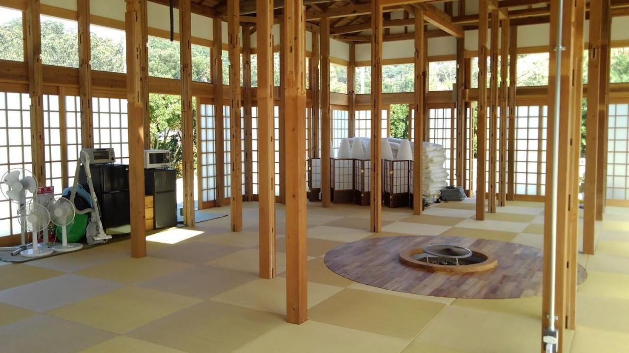 ささやかな宿富津 Hotel Eksteriør billede