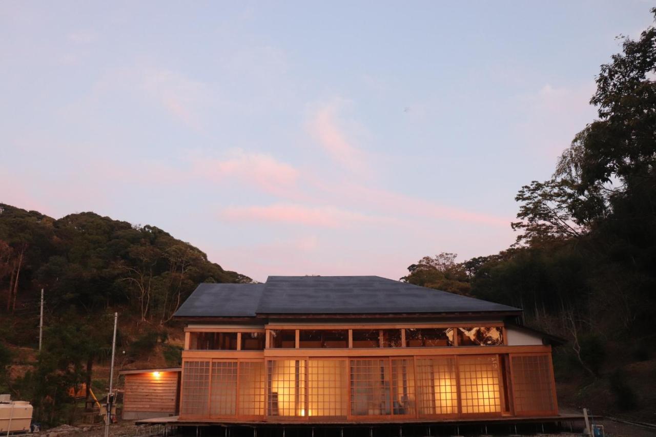 ささやかな宿富津 Hotel Eksteriør billede